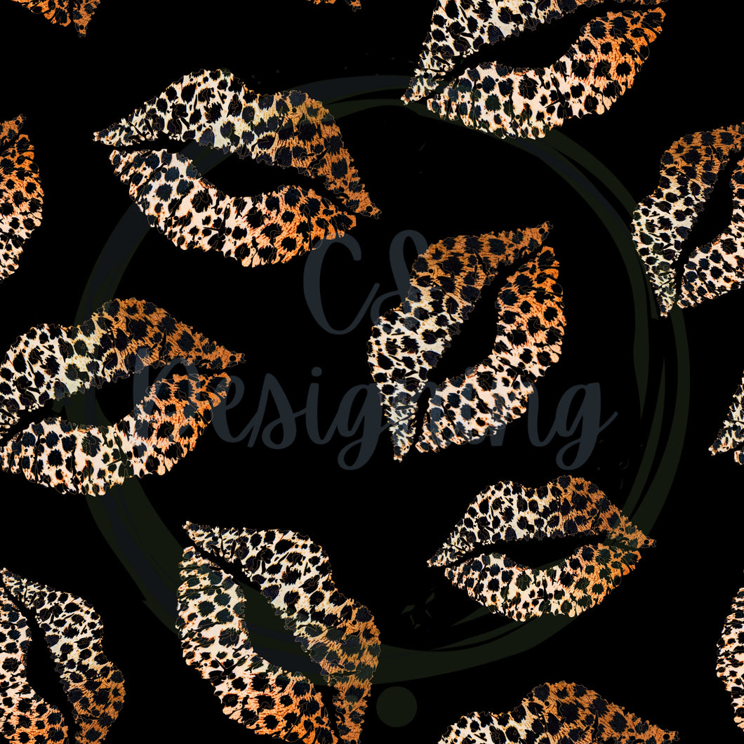 Cheetah lips seamless pattern