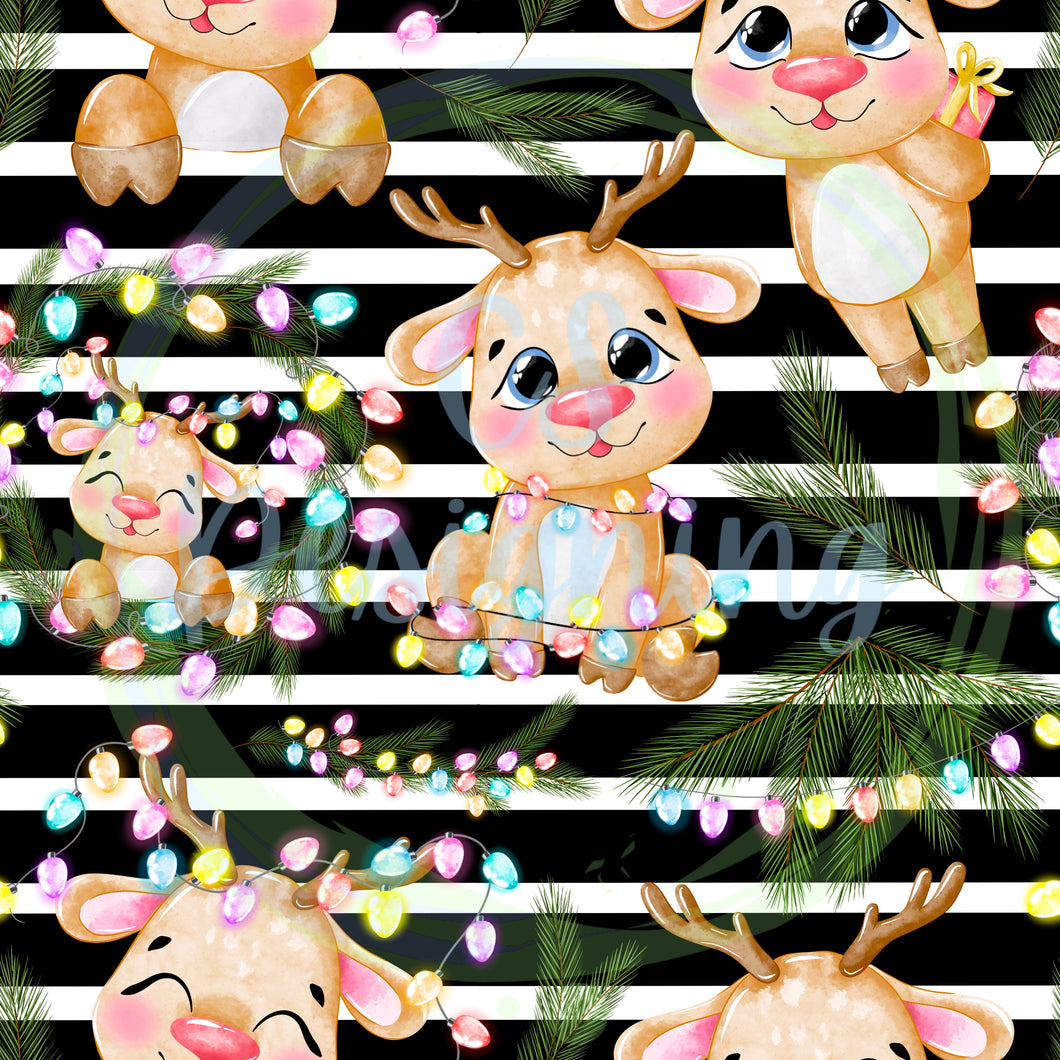 Reindeer Christmas lights seamless pattern